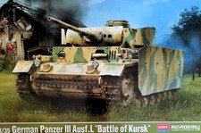 ACADEMY 1:35 KIT CARRO ARMATO