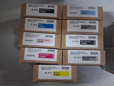 Set 9 getti d'inchiostro