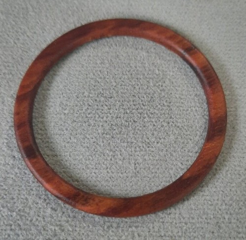 Inserto lunetta legno sandalo