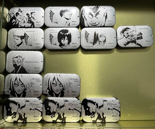 Attack titan mini can case - titan,