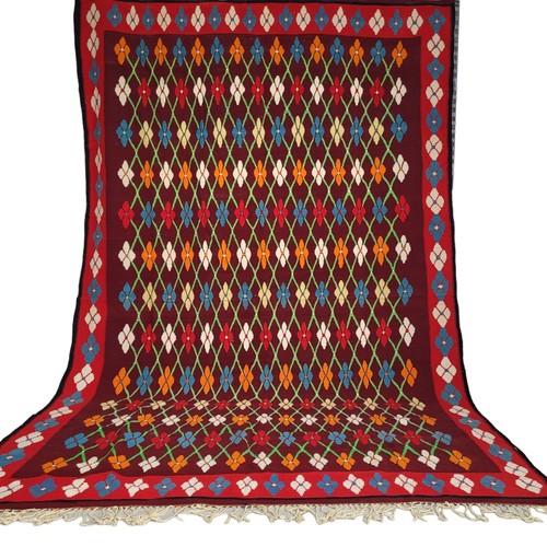 Tappeto vintage fatto - , a