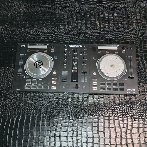 Numark mixtrack pro iii - mixtrack, dj