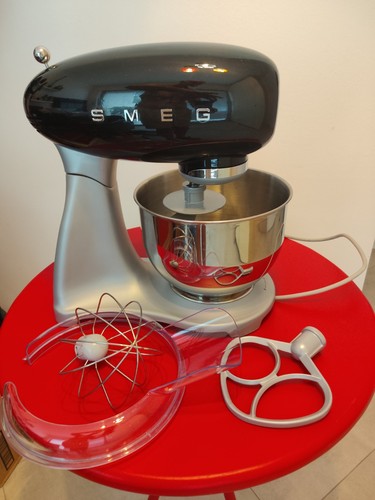 Impastatrice planetaria smeg - o,