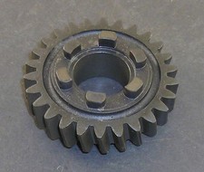 Ingranaggio anteriore per