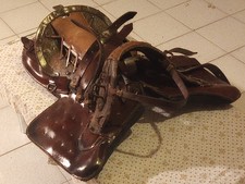 Sella da equitazione vintage in pelle usata in ottimo stato, cimelio anni Trenta