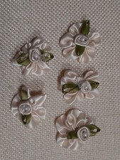 76 - LOTTO N.  5  FIORI BEIGE