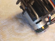 2992	ruota sx motorizzata robot ROWENTA EXTREM' AIR MOTION RR701702