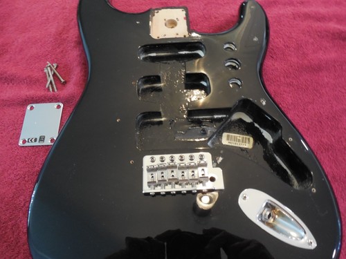 Corpo fender stratocaster - stratocaster, mim