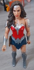 Justice League Action Figure Wonder Woman alta 28 cm