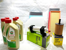 KIT TAGLIANDO AUDI A4 08> 8K2 8K5 B8 2.0 TDI 5L CASTROL 5W30 EDGE FST + 4 FILTRI