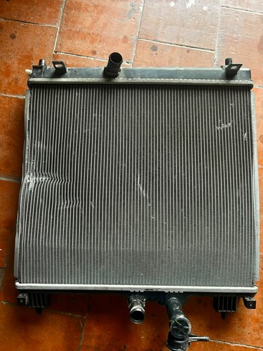 Ricambi auto usati radiatore - ricambi,
