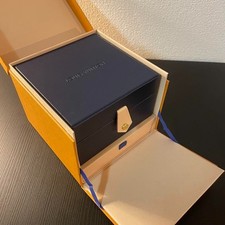 Autentico anello Louis