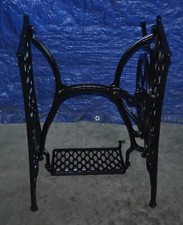 SINGER EARLY TREADLE IRON LEGS