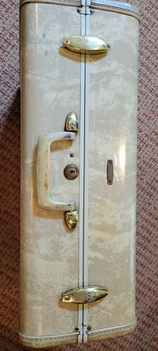 Bagaglio vintage bianco