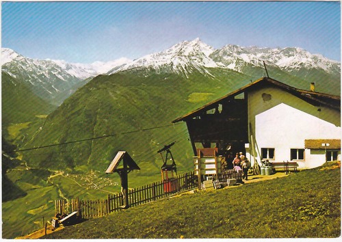Stazione monte della funivia - a,