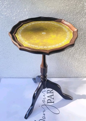 Elegante tavolino inglese - , in