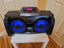 SONY HOME AUDIO DOCKING SYSTEM (RDH-GTK1i) 220W STEREO - RADIO - BOOMBOX - USATO