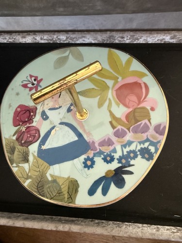 Disney store alice - disney,