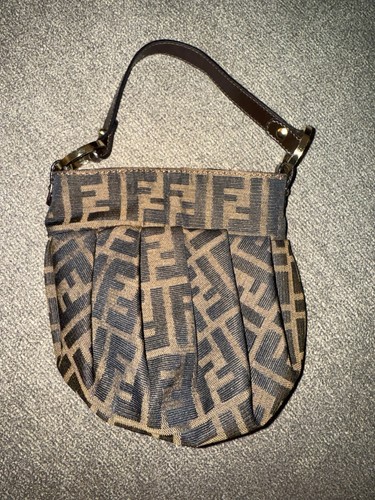 Borsa mano vintage fendi - a,