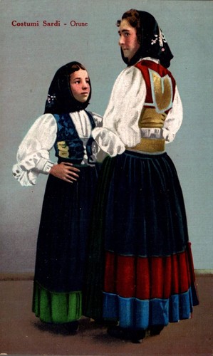 Nuoro costume sardo - orune, f