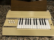 Vintage MAGNUS organo