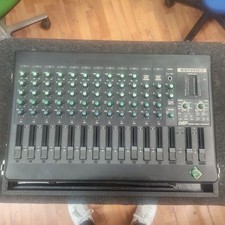 General music minipower 12 Canali mixer attivo 250w rms x 2 con flycase