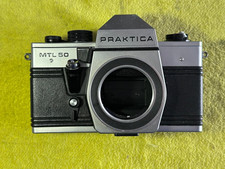 Fotocamera reflex analogica 35mm Praktica MTL 50 ricambi