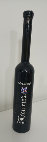 Bottiglia liquore alla - bottiglia,
