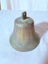 Antica campana in bronzo con