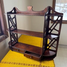 Antica mensola espositore a