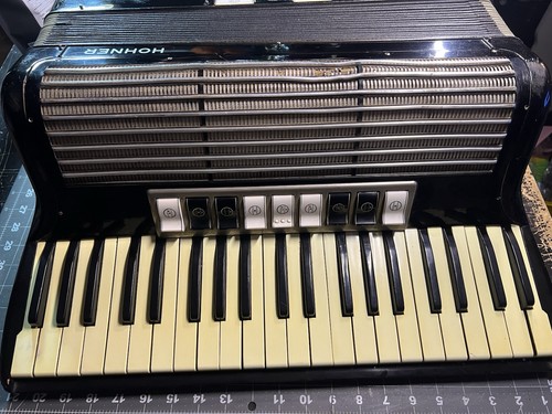 Vintage german hohner tango - german,