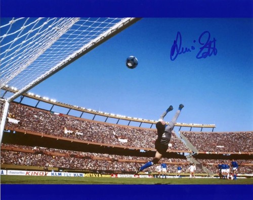 Dino zoff signed - zoff,