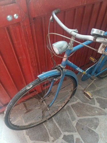Questa bicicletta vintage - , di