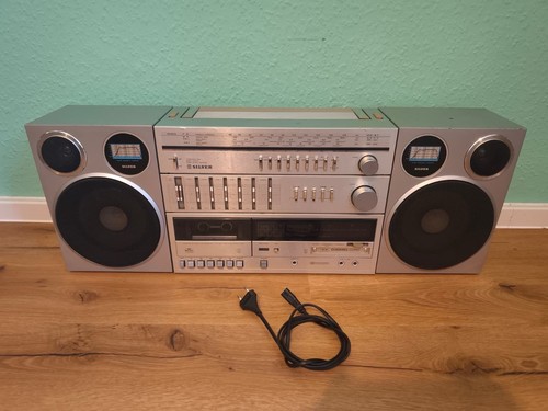 Silver sr8800 ghetto blaster - sr8800,