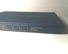 Paese d'ombre di Giuseppe Dessì narrativa blu letteratura italia libro  (8)