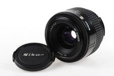 Nikon AF 35-70 mm f/3,3-4,5 -