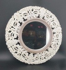 SPECCHIO ornato bianco lavato 13" tondo LEGNO. Shabby Chic Campagna Francese SPLENDIDO! 