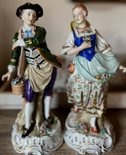 Villaggio seduto coppia