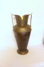 Antico supporto per ombrello e