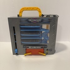 Hasbro Micro Machines Park’n Go Garage Valigetta Playset per Auto Camion Ecc