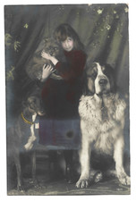 Cartolina antica, FOTOGRAFIA, BAMBINA CON CANI SAN BERNARDO, LEVRIERO E CUCCIOLO