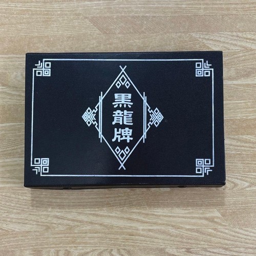 Piastrelle mahjong nere - mahjong,