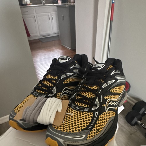 Sneakers basse stringate