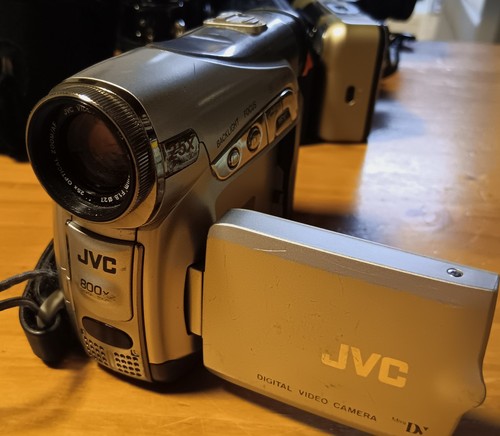 Jvc d240e videocamera - jvc,