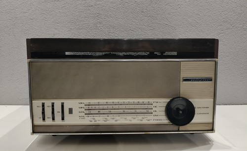 Radio valvole con - radio,