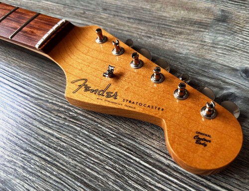 Originale 2018 fender - >,