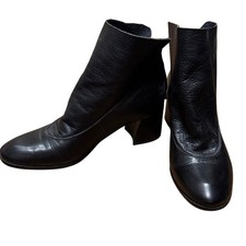 LiliMill Black Leather Ankle