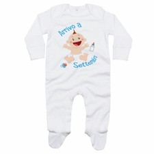 Tutina neonato personalizzata con mese bimbo arriva a