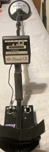 White classic metal - i.d.,