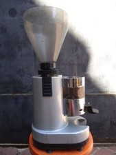 Brasilia vecchio macina caffè